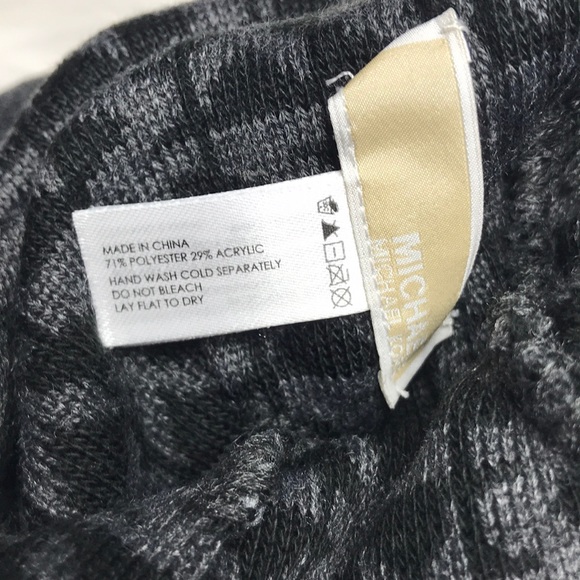 NEW Michael Kors Beanie - NEW - Picture 4 of 4